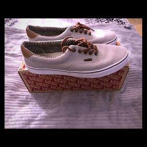 Vans C&L cushioned shoes